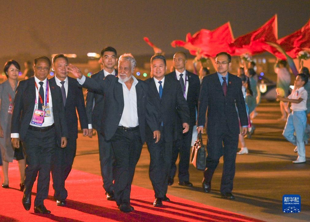 双扣扑克牌四人玩法